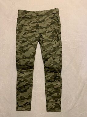 Levi’s Pull-On Skinny Camo Jeans 12L 34x31
